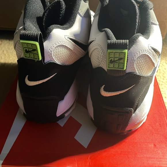 Nike Air Max Turf - Picture 7 of 9